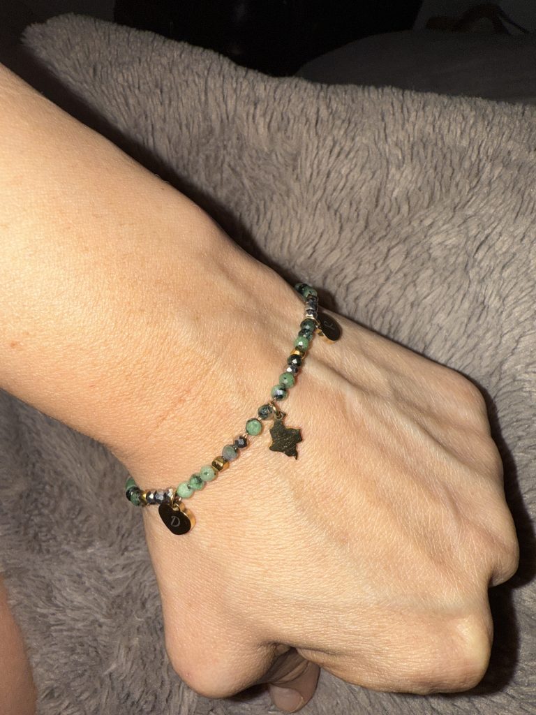 Image #1 from Damarys